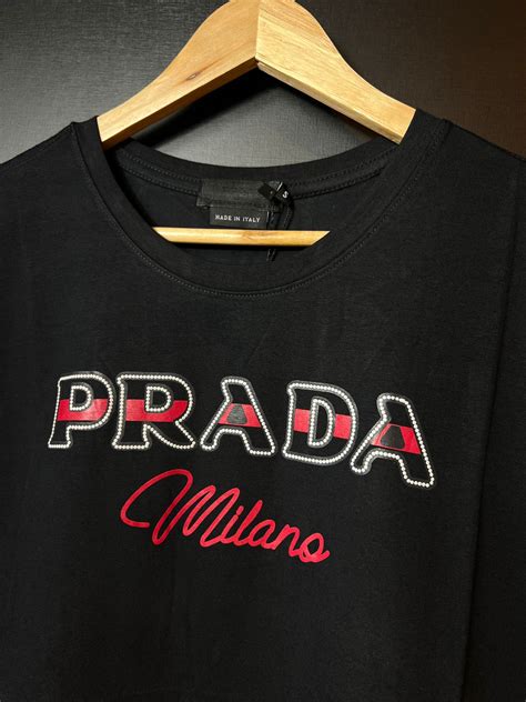 camisetas prada